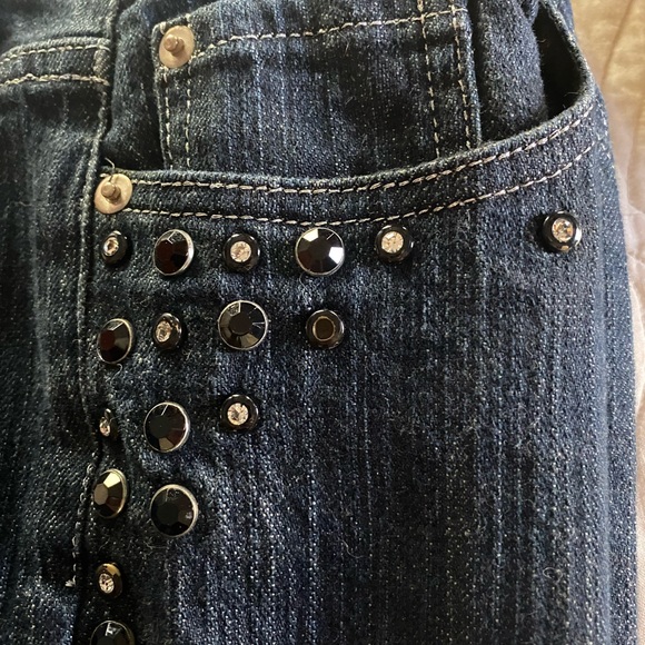 Blue jeans with rhinestones - Picture 3 of 5